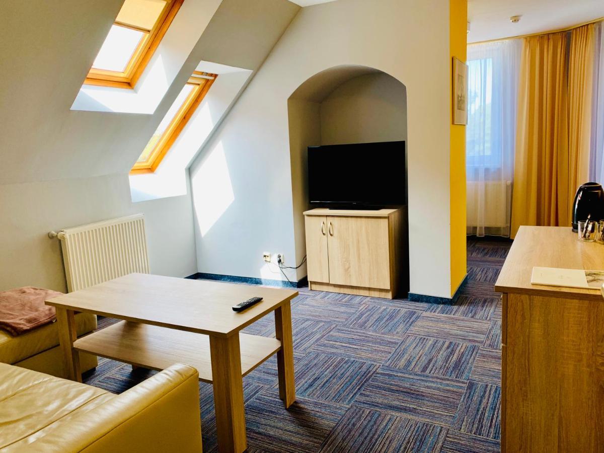 Bed and Breakfast Azalia Ustronie Morskie Esterno foto