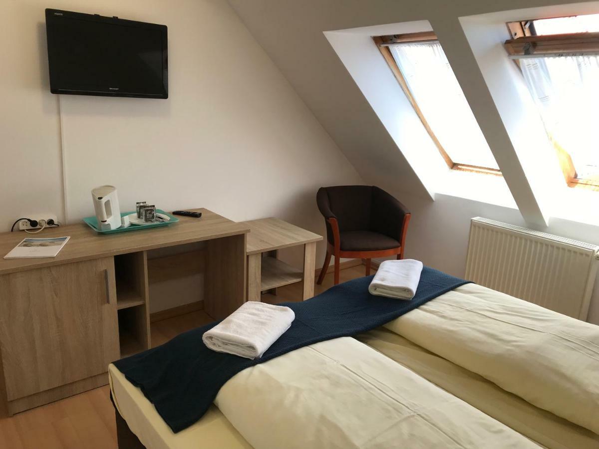 Bed and Breakfast Azalia Ustronie Morskie Esterno foto