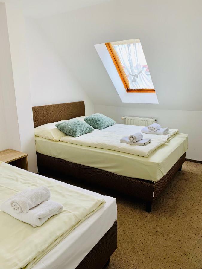 Bed and Breakfast Azalia Ustronie Morskie Esterno foto